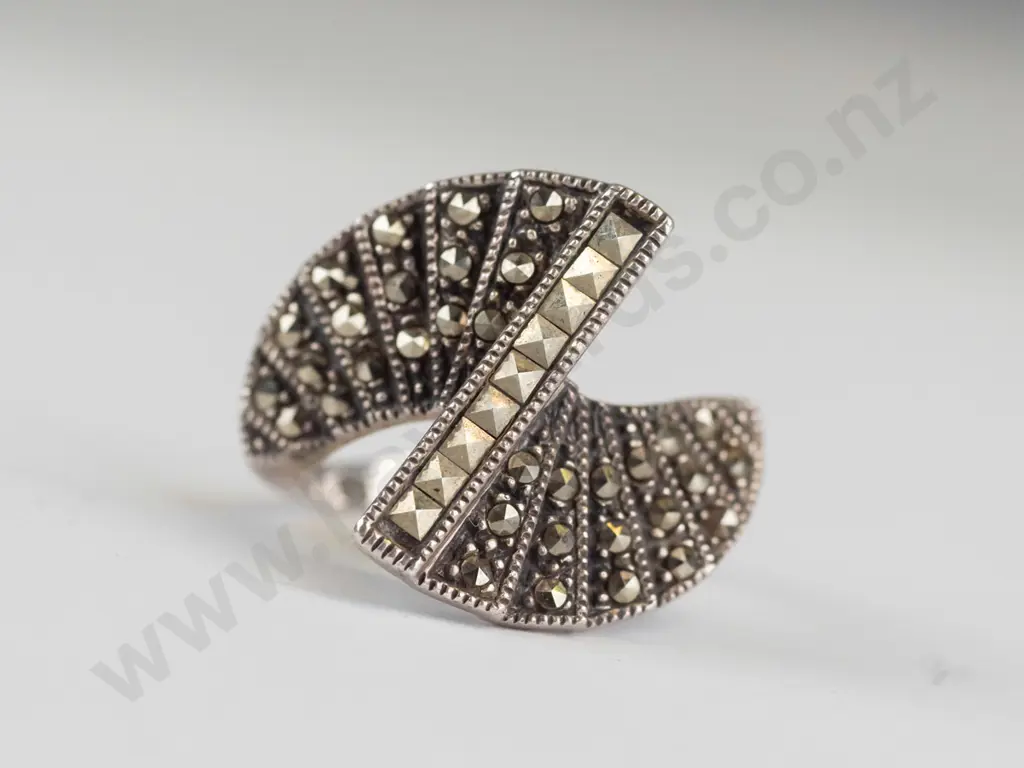 macasite ring stamped 925 Image 1++