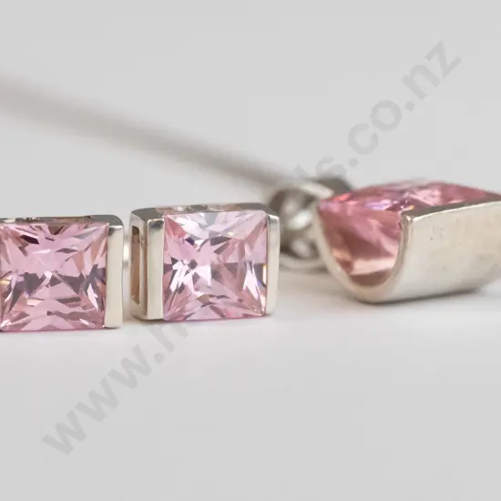 silver pink stone necklace & matching earrings stamped 925