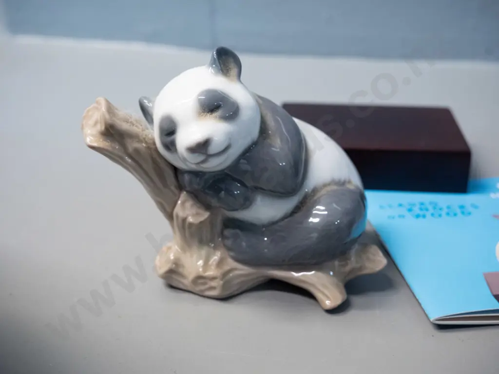 small Lladro panda figure with wooden stand & pamphlet - H-110 on base Image 1++