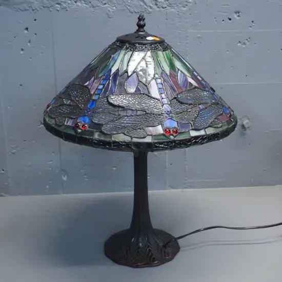 reproduction Tiffany style bronze finish table lamp w/ dragonfly pattern leadlight shade H-510 D-400