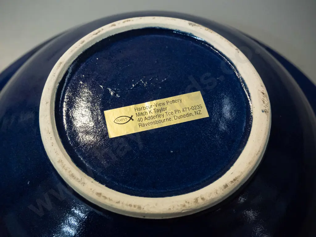 Mitch Taylor / Harbour View Pottery Ravensbourrne studio pottery bowl - H-120 D-340 Image 1++
