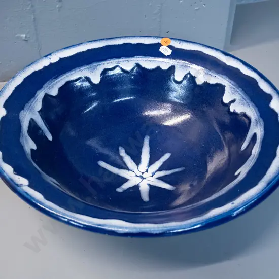 Mitch Taylor / Harbour View Pottery Ravensbourrne studio pottery bowl - H-120 D-340