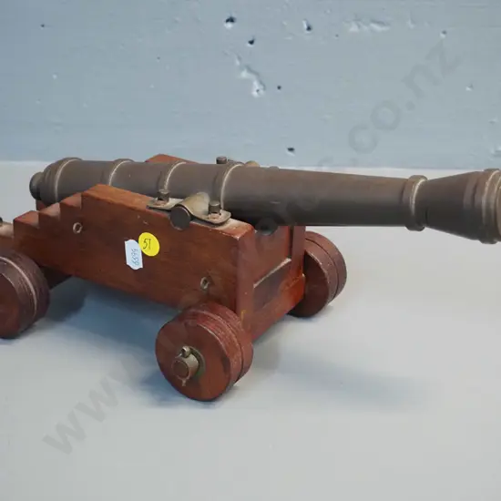 ornamental metal and timber model cannon H-140 L-330 - 1967 maker's name stamped on bottom