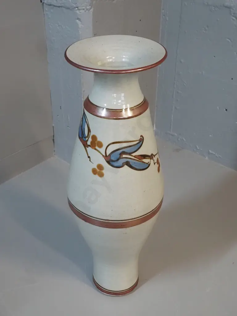Richmond? NZ studio pottery large vase H-590 D-220 at widest Image 1++