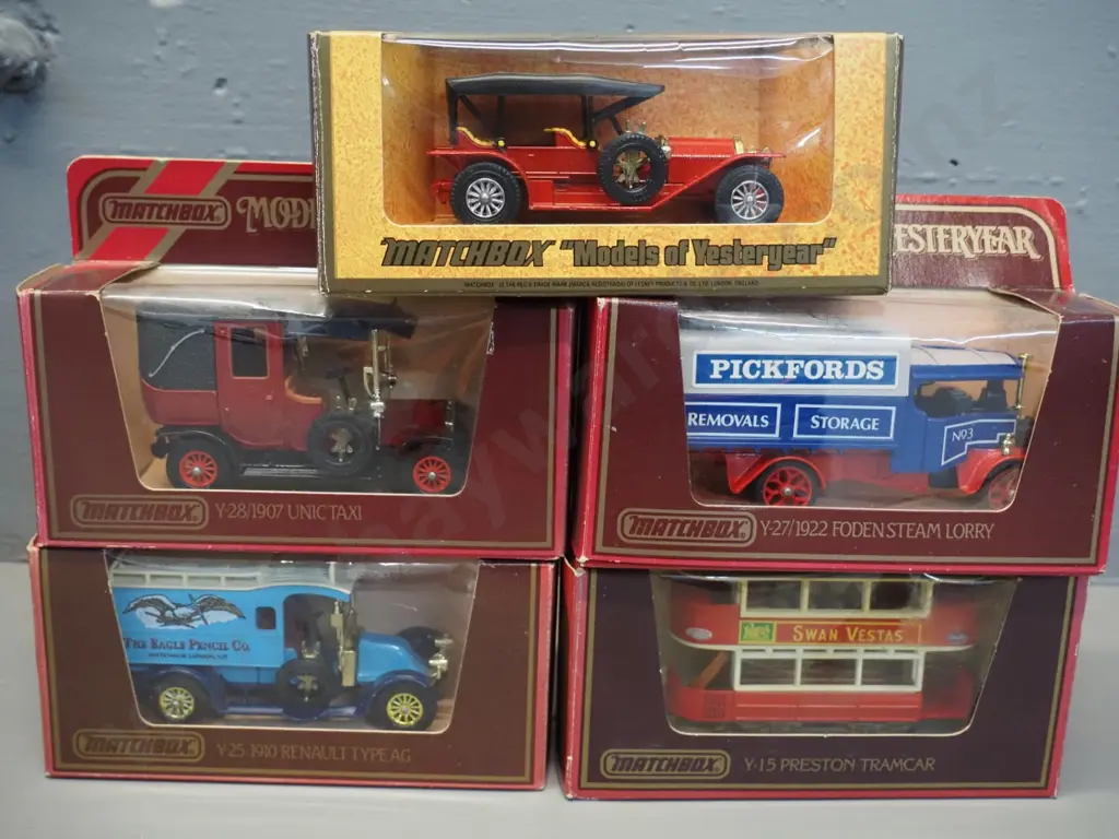 5 Matchbox Models of Yesteryear model vehicles in original boxes - delivery trucks, bus etc. Image 1++