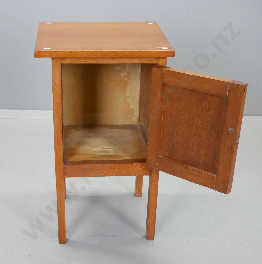 vintage oak bedside single door cabinet with metal drop handle H-660 W-390 D-375 Image 1++