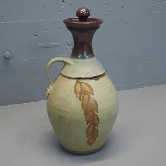 Simon Young / Motueka studio pottery stoppered jug H-380 D-320