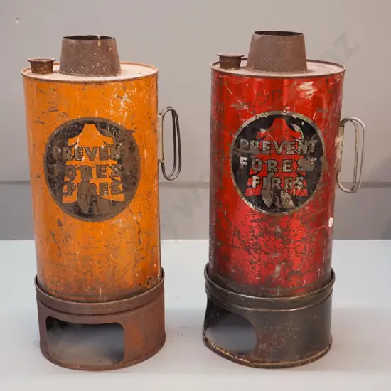 2 vintage Thermettes, both with corrosion and wear to finish, some dents - H-400