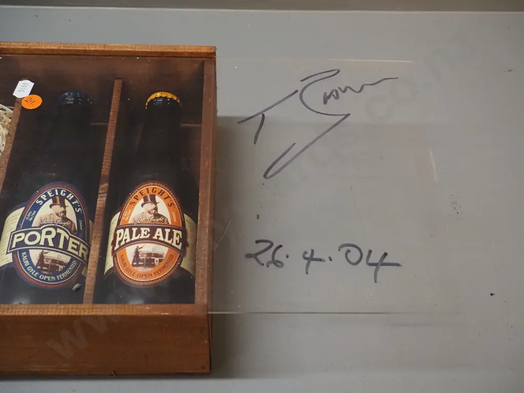 wood-cased set of 4 Speights special edition beers with perspex top signed by Tony Brown, dated 26/4/2004, with news Image 1++