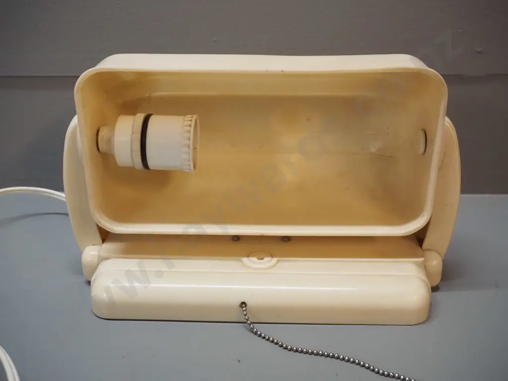 retro bakelite or plastic wall mount reading lamp with tilting shade, pull cord switch, some paint marks, discolouration Image 1++