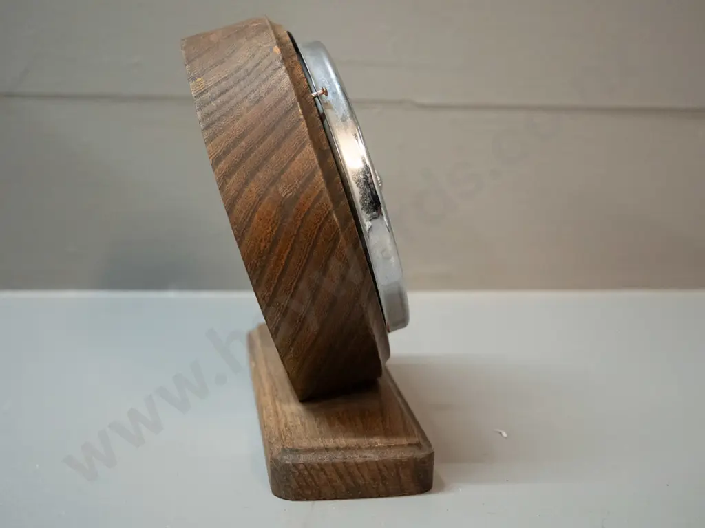 oak-cased desktop or mantel barometer - made in England H-160 W-150 Image 1++