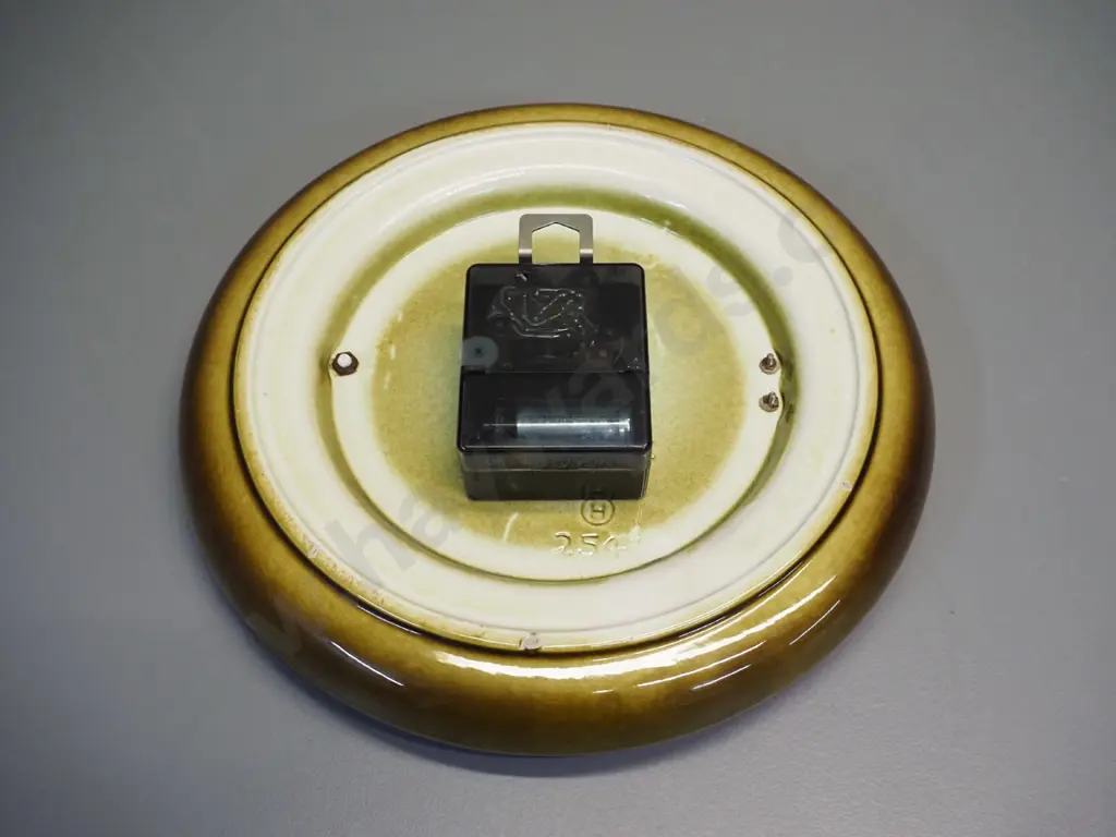 retro Kienzle Germany ceramic plastic and glass wall clock w/battery movement D-270 Image 1++