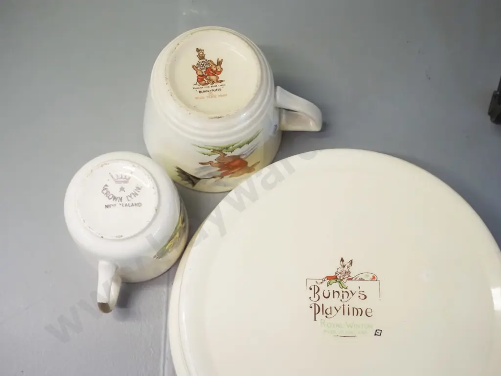 assorted children's table ware including Royal Winton bowl D-170, Crown Lynn and Bunnykins cups, English trio Image 1++