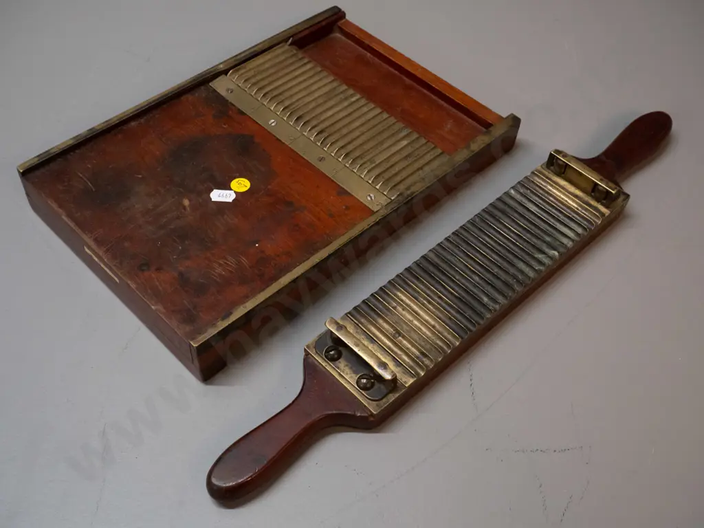 vintage Lynch & Co London timber and brass pharmacist's pill making roller mould - base is L-320 W-210 Image 1++