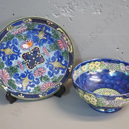 Maling dark blue lustre thumbprint footed bowl H-100 D-215 and a Royal Doulton cabinet plate. Some rubbing to gilt on