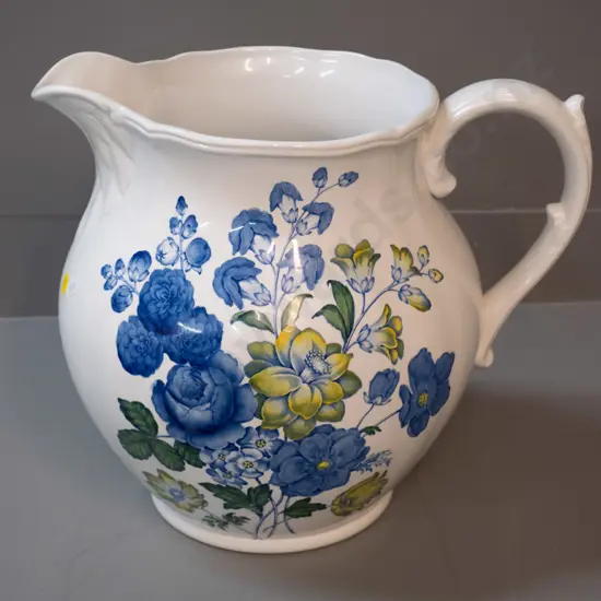 very large Spode jug with retro green and blue floral pattern H-300 W-350