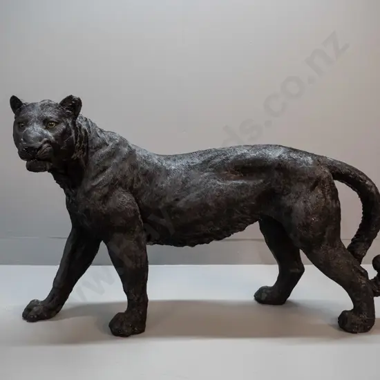 large composite black panther / puma - retouched damage to one ear, minor finish rubbing H-630 L-1130