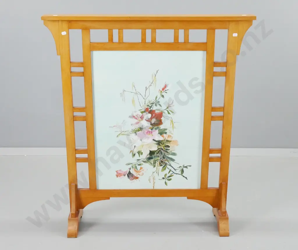 deco style kauri fire screen with hand painted floral panel H-920 W-820 Image 1++
