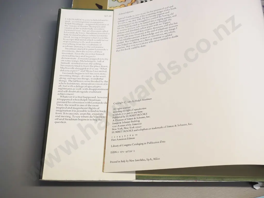 3 books - Roald Dahl & Ralph Steadman - Mildenhall Treasure, I Leonardo by Ralph Steadman and Salvador Dali by Luis Image 1++