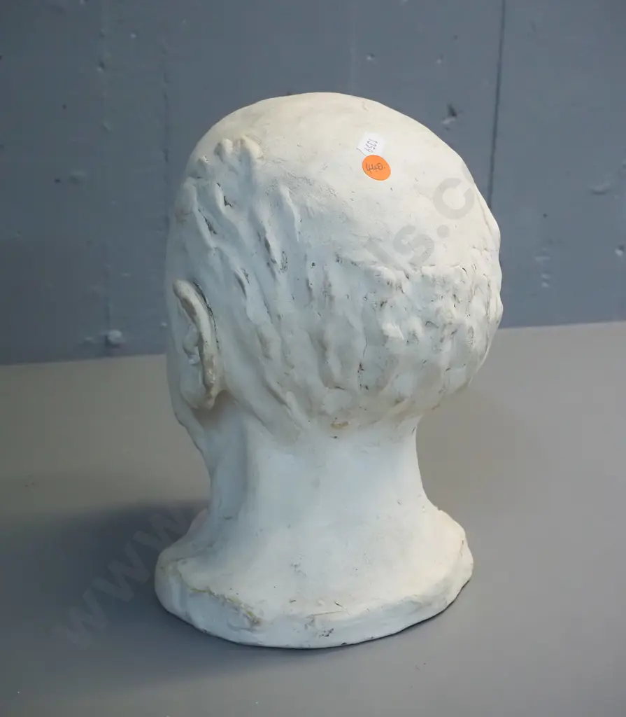 heavy plaster bust of a man - H-270 W-170 Image 1++
