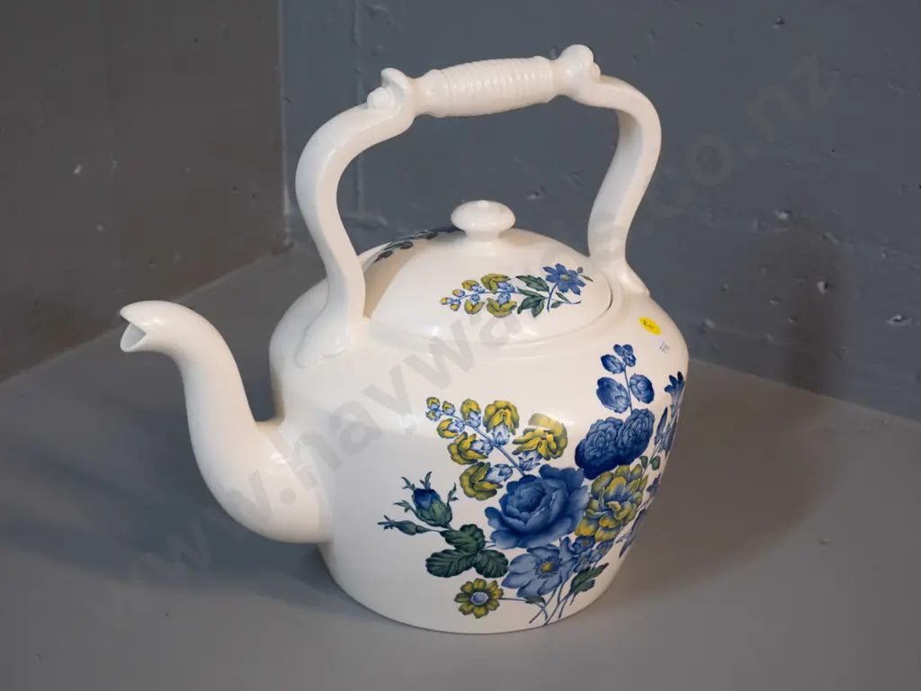 very large Spode ornamental kettle with retro green and blue floral pattern H-320 W-320 Image 1++