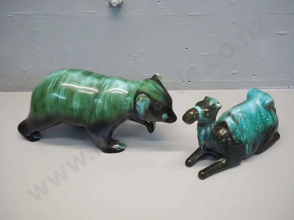 2 Blue Mountain pottery animal figures - bear H-160 L-260 and camel Image 1++