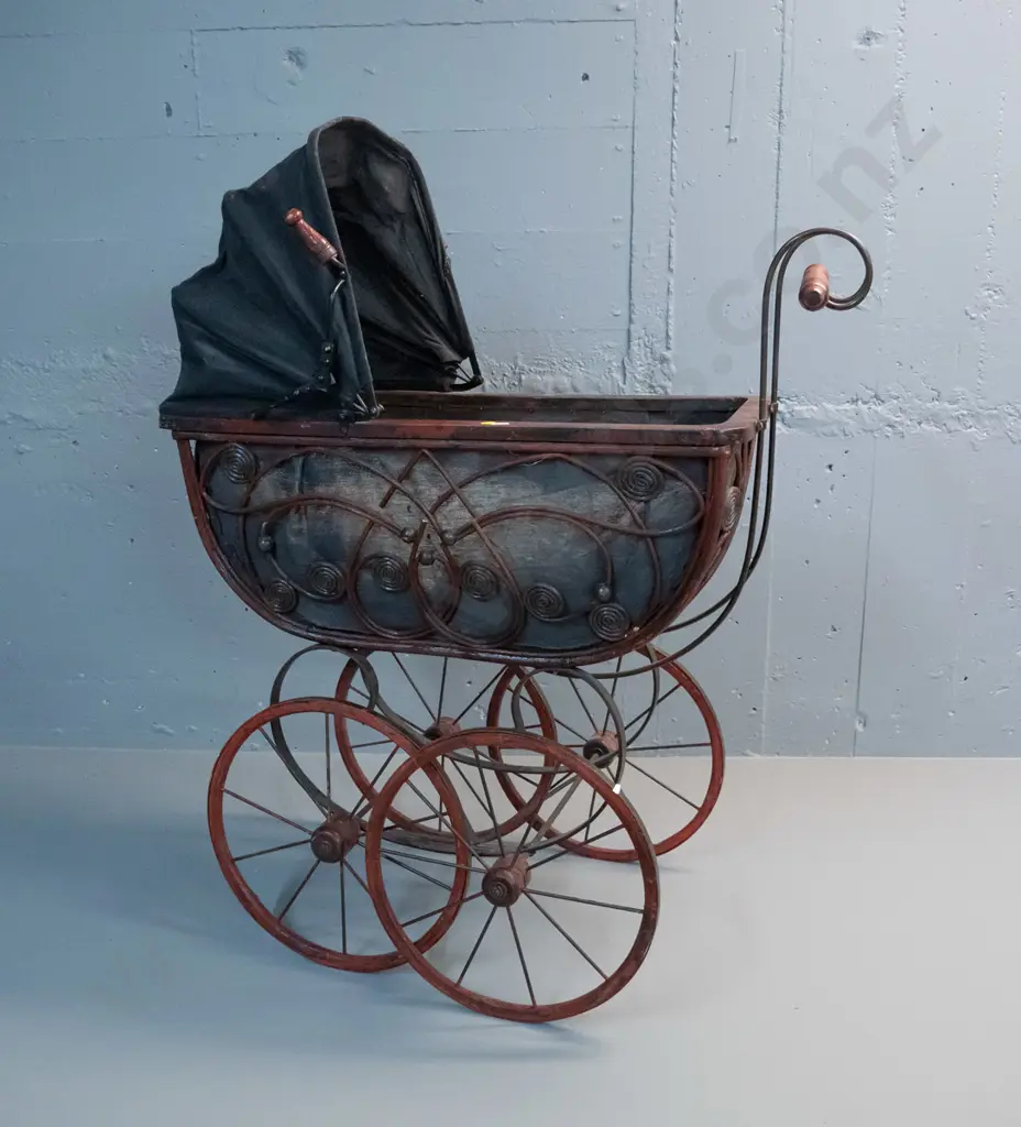 reproduction Victorian style doll's pram - timber and cane with fabric lining, and 2 loose cushions H900 L700 W450 Image 1++