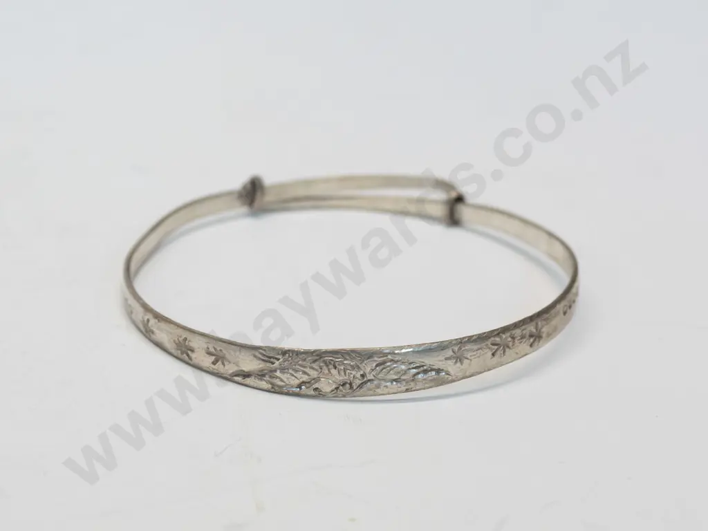 silver bangle with bird engraving stamped 925 Image 1++
