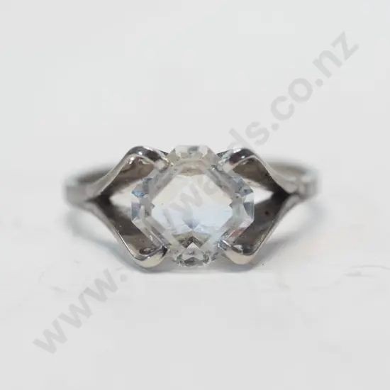 slver cz ring  stamped sterling silver