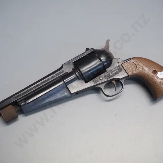 Crosman model 1861 Shiloh 177 calibre air pistol  working condition unknown. L-320