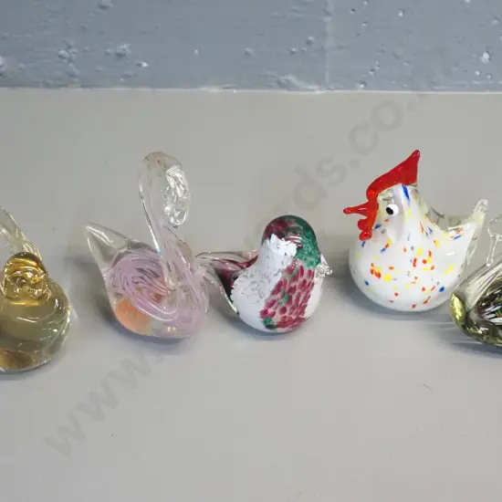 5 small art glass bird figurines - taller swan is H-115