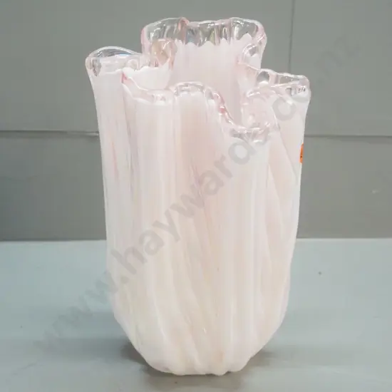 heavy art glass ribbed opalescent pink vase H-440