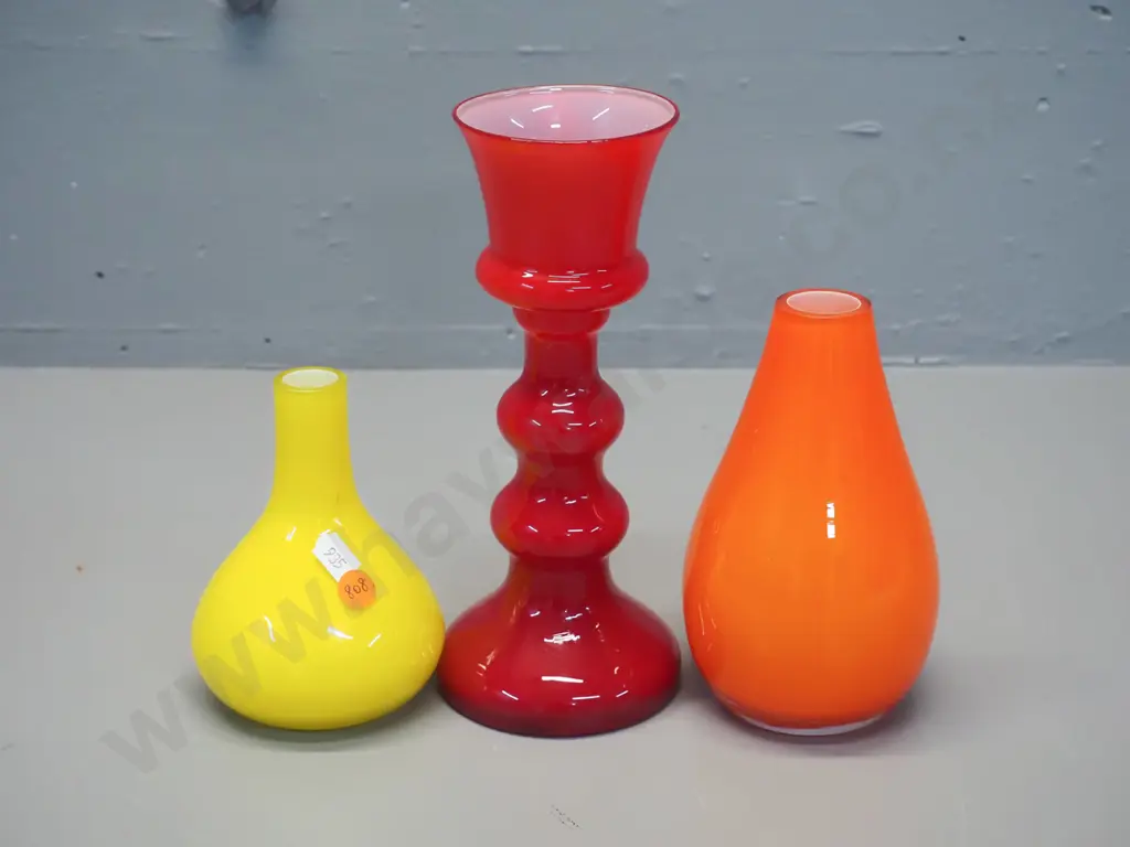 3 coloured glass vases - yellow, orange and white-lined red H-210 Image 1++