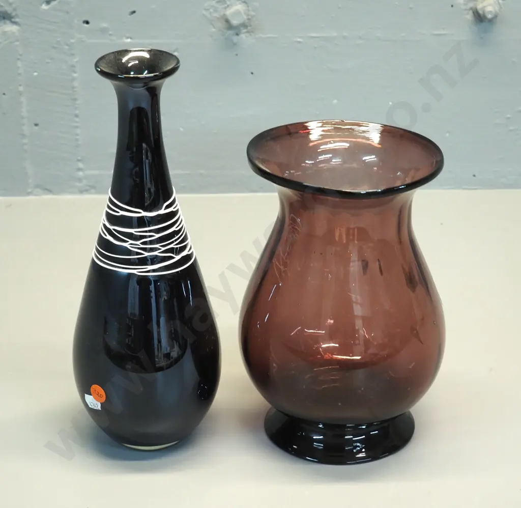 2 art glass vases - black with white threads H-300 and dark cranberry Image 1++