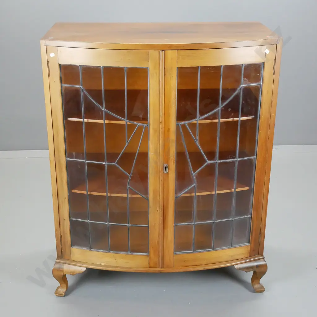 deco rimu bow-fronted display case - 2 leadlight doors on cabriole legs Image 1++