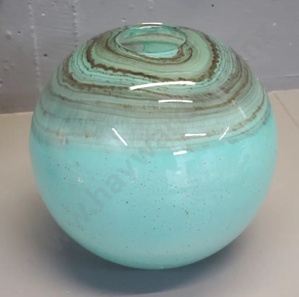 art glass globe shaped vase - turquoise with swirl H-210 D-210 Image 1++