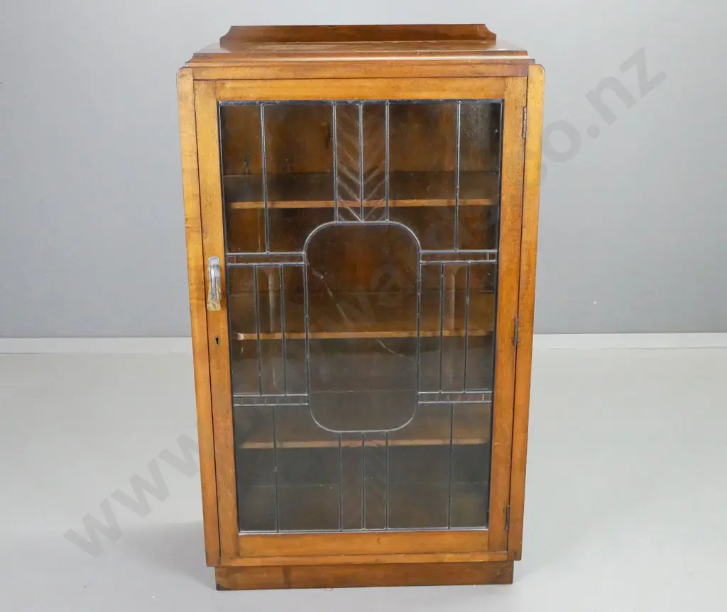 deco mahogany single-door leadlight china cabinet with original chrome handle, 3 timber shelves H1090 W620 D300 Image 1++
