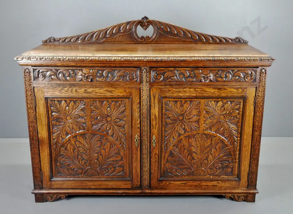 antique heavily carved oak sideboard w/ 2 drawer, 2 doors with escutcheons & key H1200 W1530 D560 Image 1++