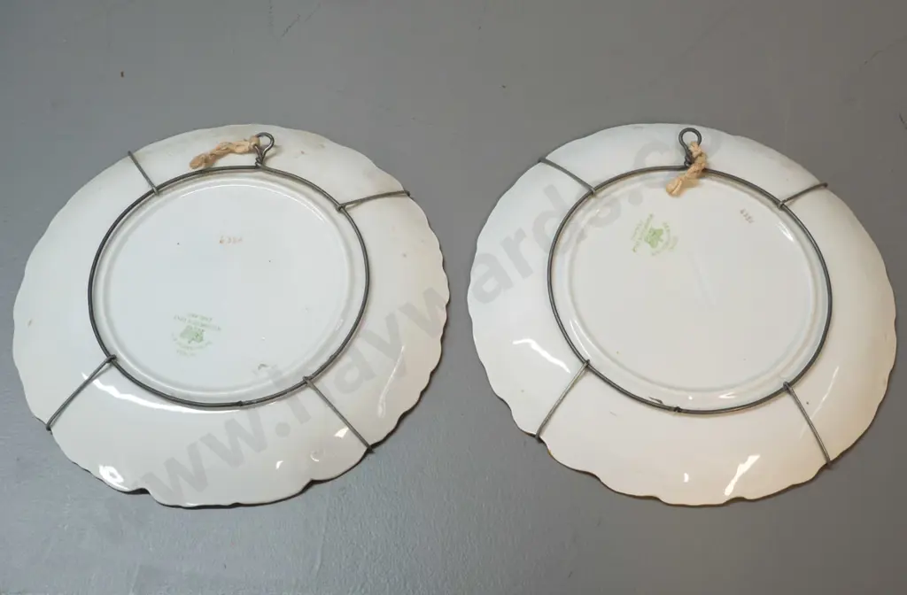 2 antique Wedgwood blue and gilt cabinet plates D-220 Image 1++