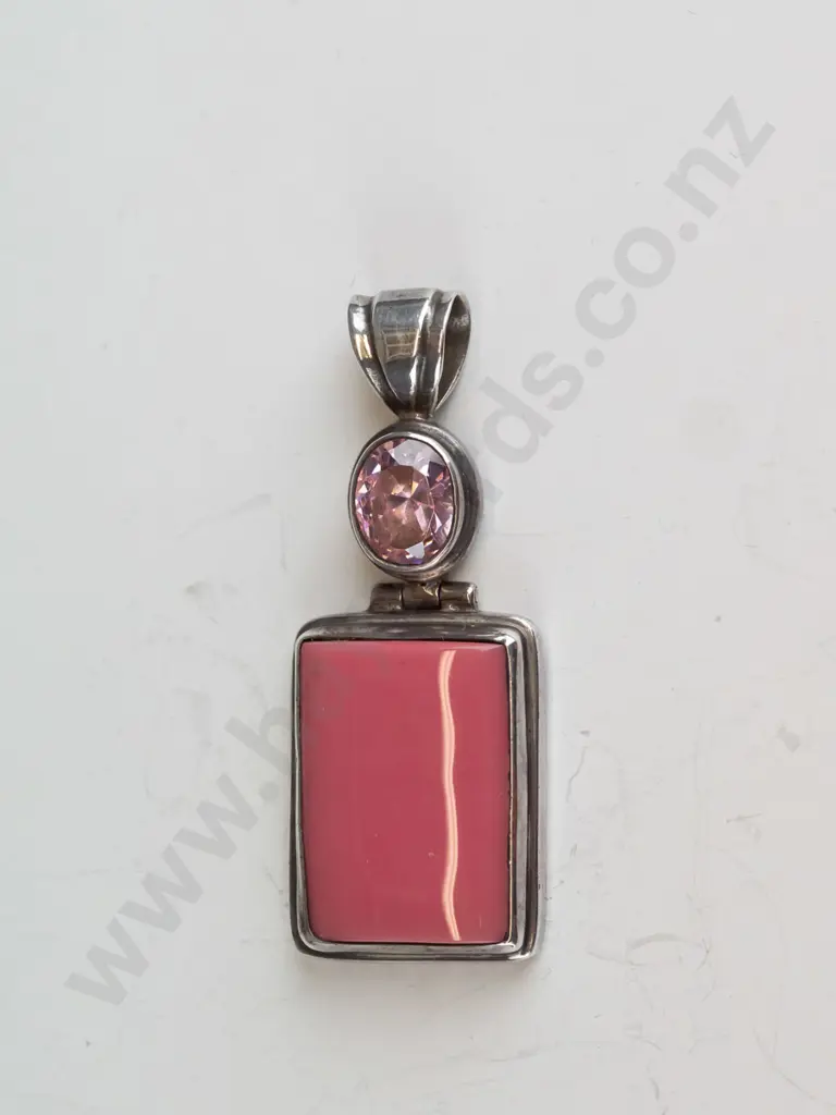 silver pink stone pendant stamped 925 Image 1++