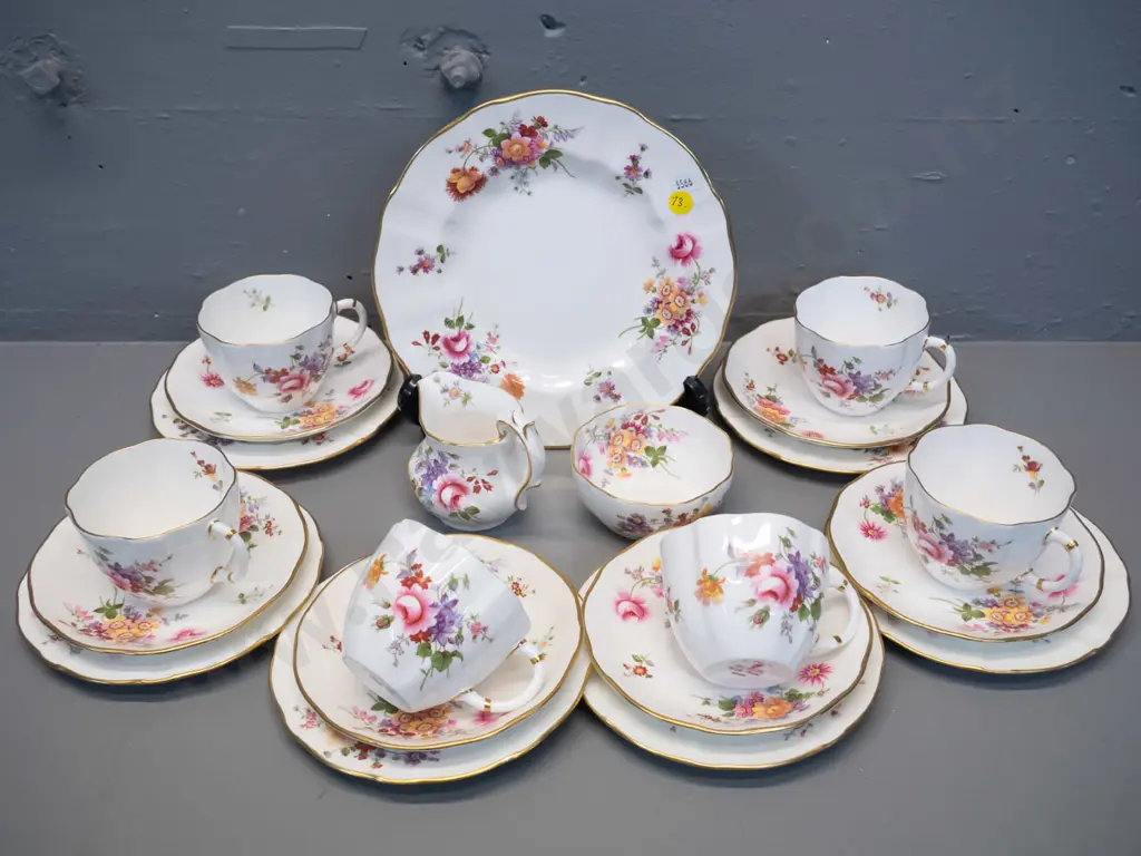 Royal Crown Derby posies - 21 piece tea set Image 1++