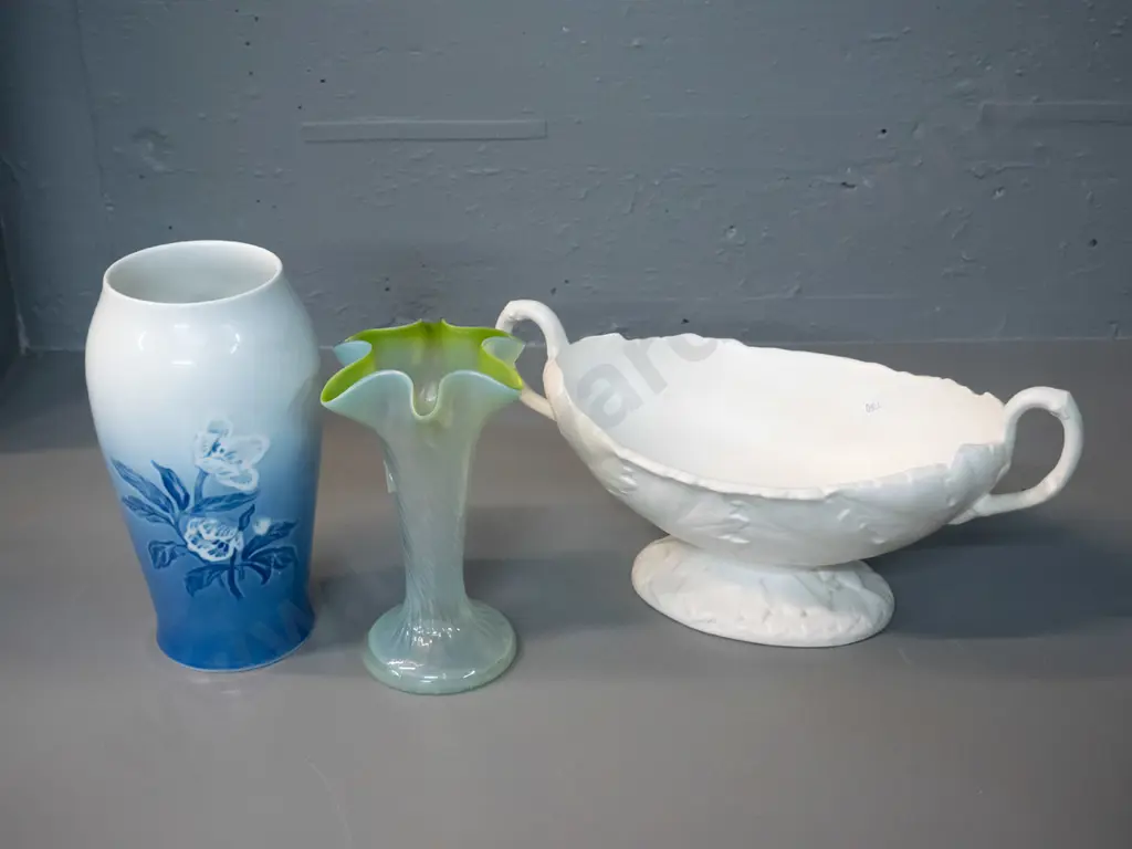 3 vases - Bing & Grondahl floral pattern H220, vintage frilled lustre green and white and and a Wedgwood handled boat Image 1++