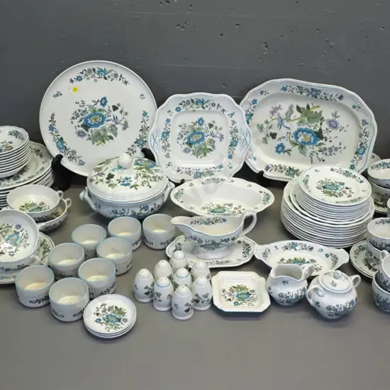 very large collection of Spode "Mulberry" dinnerware, including gravy boat and saucer, lidded vege, ramekins, soups,
