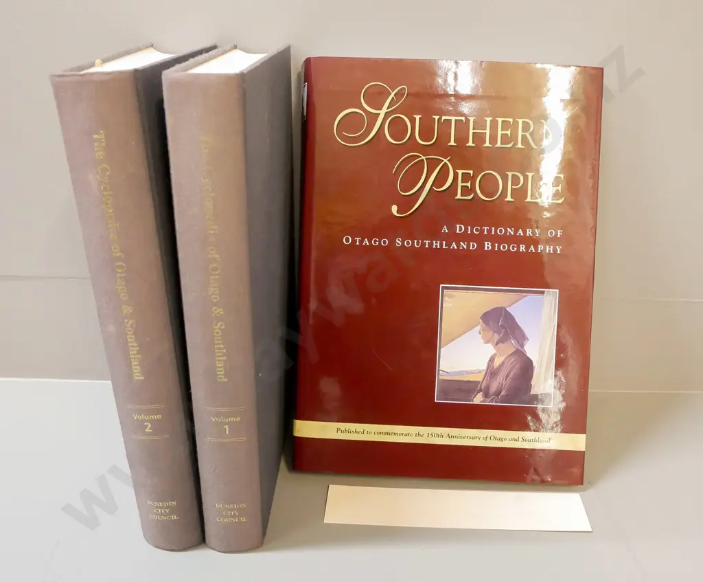 The Cyclopedia of Otago and Southland vol 1 and 2, Southern People - a Dictionary of Otago Southland Biography Image 1++
