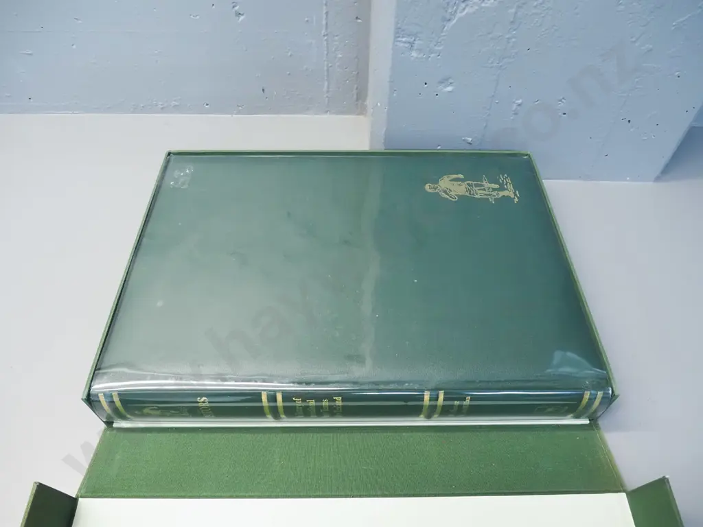 large cased hard-cover book - limited edition of 1200 - "The Visitors - The History of International Rugby Teams in New Image 1++