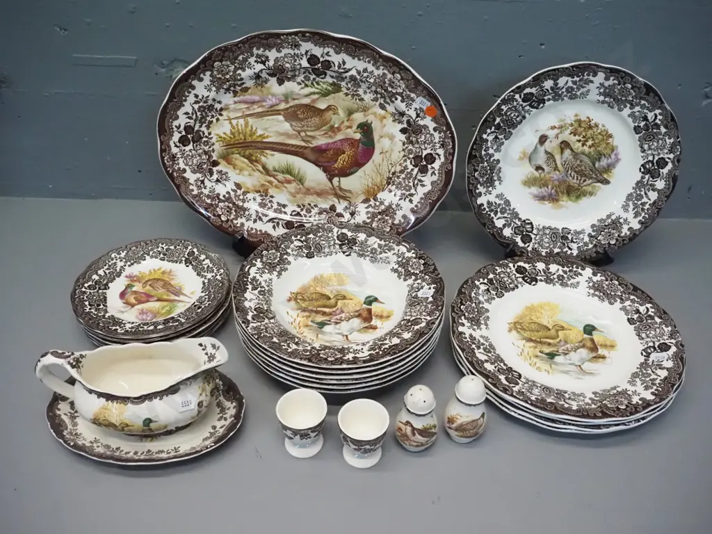 assorted Royal Worcester Palissy "Game series" tableware with game bird motifs incl. ahsett, soup and dinner plates, Image 1++