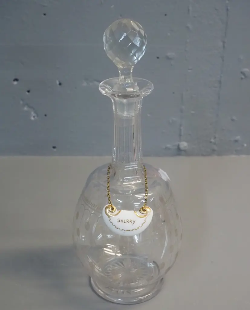 etched crystal stoppered sherry decanter with ceramic label H290 D-110 Image 1++