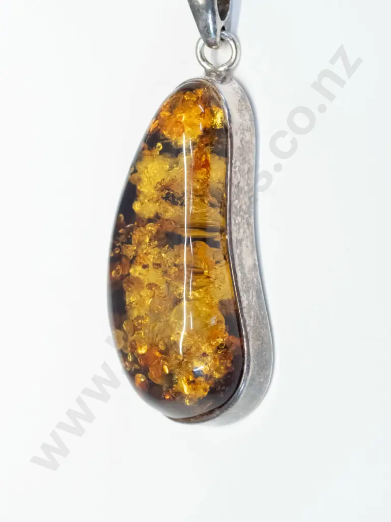 amber necklace stamped 925 Image 1++