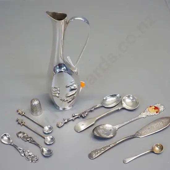 assorted sterling silver and EPNS items: sterling thimble, Indian 1916 "Two Annas" coin spoons with figural bear handle,