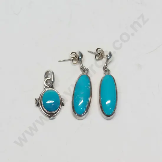 pair of turquoise earrings & necklace [no chain]